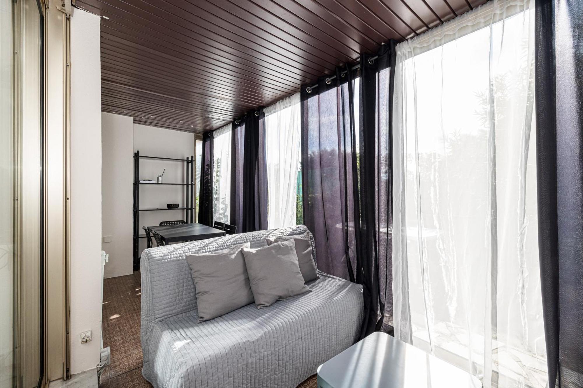 Ferienwohnung Le Globe Trotteur Saint-Laurent-du-Var Exterior foto